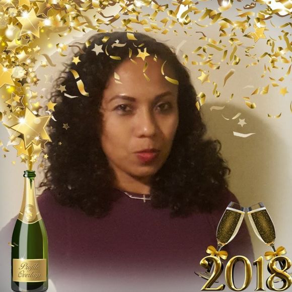 Meet your Posher, Laura - Picture 1 of 1